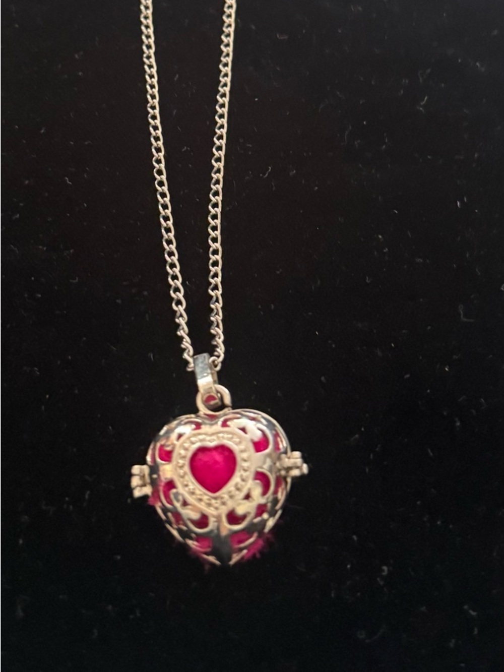 Heart Locket Diffuser/Perfume Pendant Necklace.